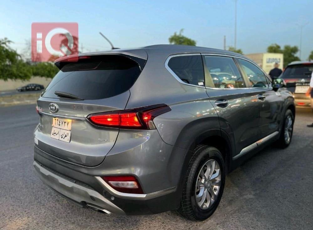 هيونداي سانتافي